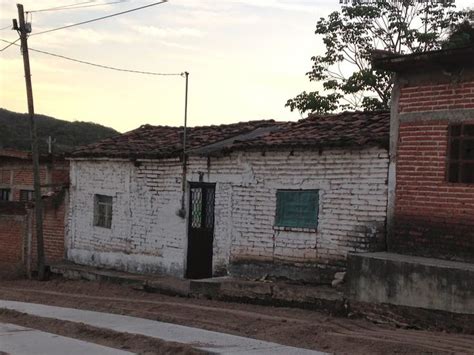 El Limon, Jalisco, Mexico | Lamp post, Mexico, Structures