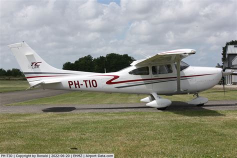 Aircraft Ph Tio Cessna T T Turbo Skylane C N T Photo