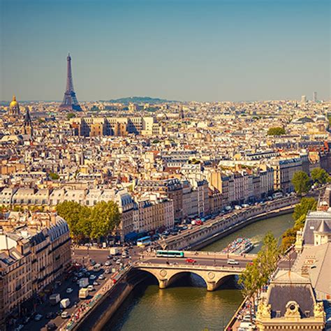 Cheap Flights to Paris - Pegasus Airlines