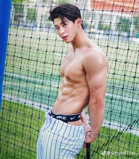 Pinterest Hot Men Bodies Handsome Asian Men Asian Male Model