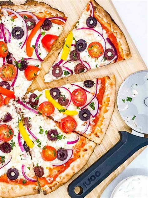 Pizza Toppings: 12 of the Best - Splash of Taste - Vegetarian Recipes