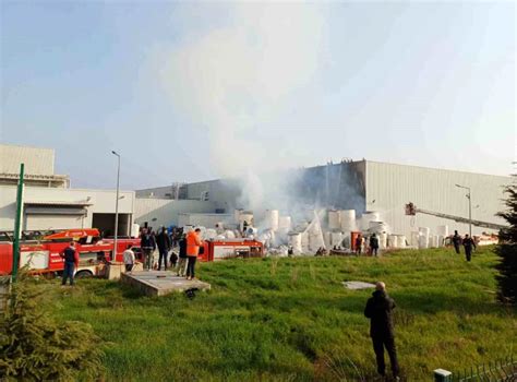 Manisa Da Fabrikada Panik Ok Say Da Ekip Sevk Edildi