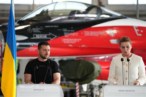 デンマークとオランダがウクライナへのf 16戦闘機供与を約束、ゼレンスキー氏が訪問｜arab News