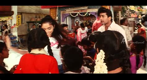 Ghajini Tamil Movie Scenes Clips Comedy Songs Asin Buys New