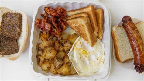 Best Fried Egg Sandwich Restaurants In Wilmington Manor Doordash