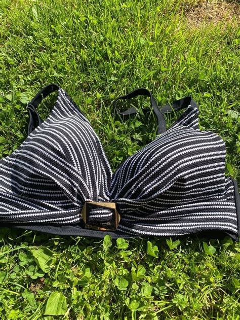 Bikini Oberteil Neu 44 Neu gemäss Beschreibung in Vezia für CHF 7 mit Lieferung auf