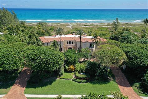 A Detailed Look At The Neighborhood Amenities Surrounding The Residence At 462 South Beach Road Hobe Sound Fl 17