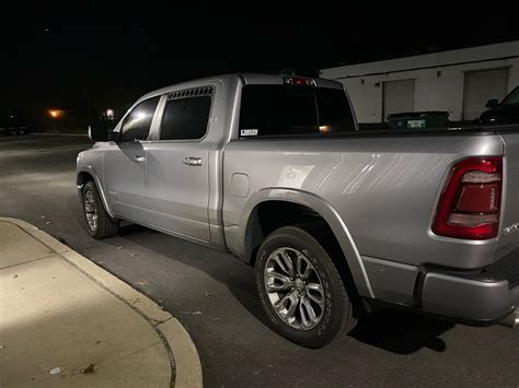 5th Gen Ram 1500 Rear Window Vents (Crew Cab) – Visual Autowerks