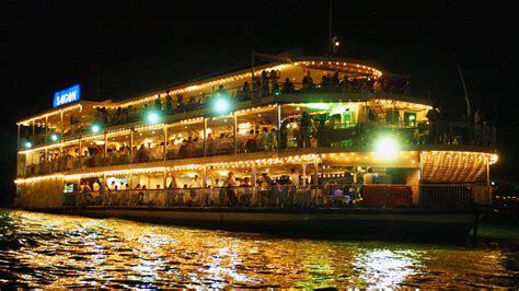 Saigon River Dinner Cruise With Cyclo Tour