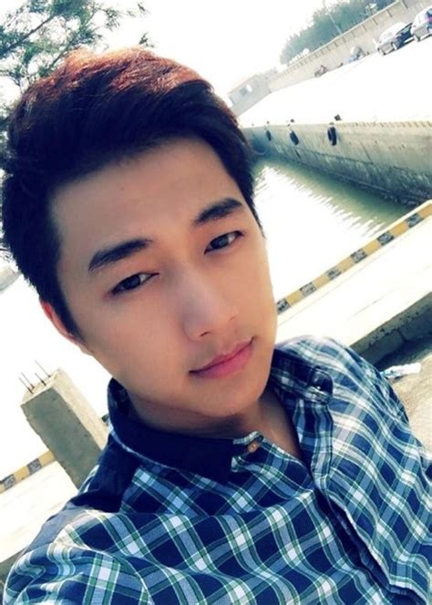 Nh Hot Boy X P D Th Ng Phong C Ch Tr Trung N Ng Ng Th Vi N Nh P Hot Nh T