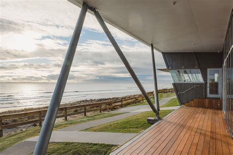 Innovative Warm Roof Over Inverted Tray for Pāpāmoa Surf Rescue Base