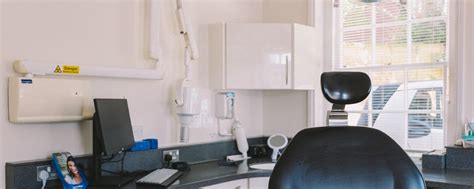 oral surgery thatcham berkshire cedar dental care