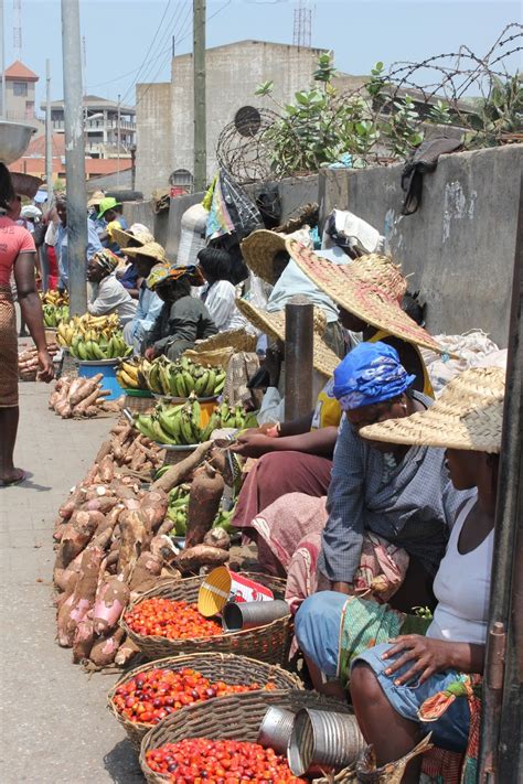 Life In Africa Makola Market