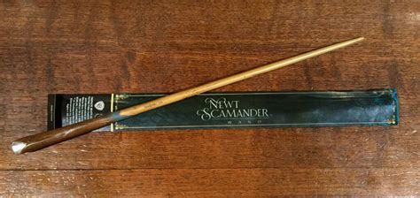 My Theory on Newt Scamander's Wand | Harry Potter Amino