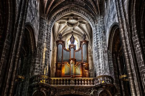 Katedra Notre Dame w Paryżu (Francja) - kościół, gotyk