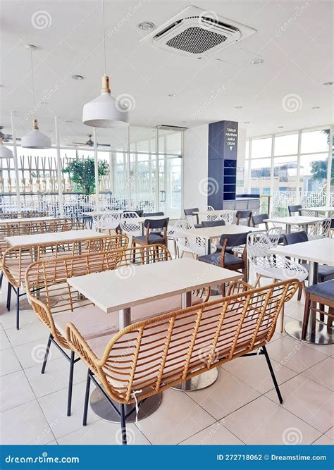 Decorative Restaurant Vibes Stock Photo - Image of ceiling, lobby