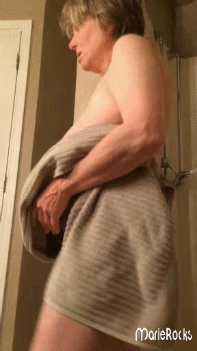 GILF Cleans Her Pussy By MarieRocks Nude Pics XHamster