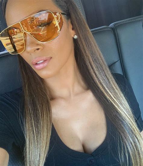 Fans Go Wild Over Evelyn Lozada S Sexy Hot Picture