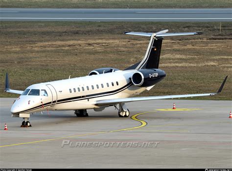 D Atop Air Hamburg Embraer Emb Bj Legacy E Photo By G Nther