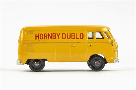 Dublo Dinky Toys 71 Volkswagen Delivery Van