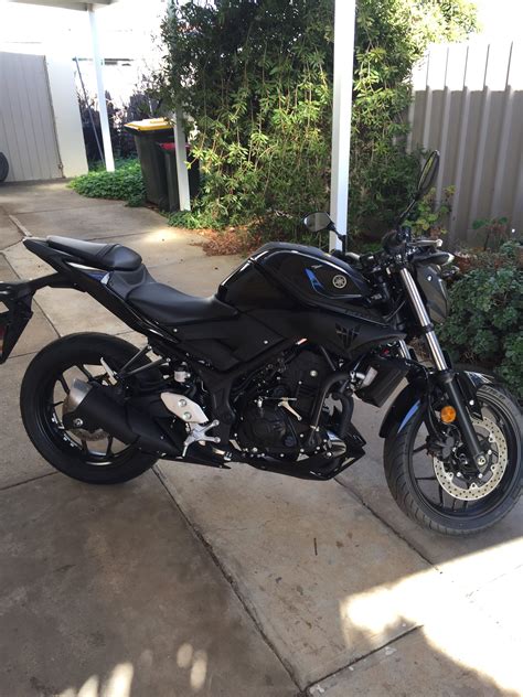 Naked Yamaha MT 03 Netrider Connecting Riders