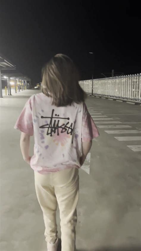 Quick Pussy Flash Between My Sets