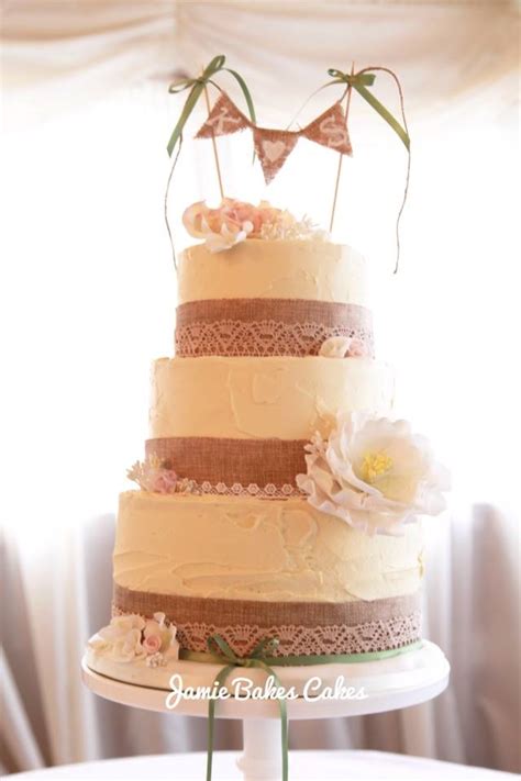 Rustic Country Wedding Cake | Jamie Bakes Cakes