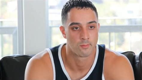 GayCastings Ongesneden Guido Neemt Lul Voor De Eerste Keer Pornhub Gay