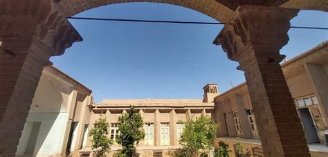 agha najari house          reviews