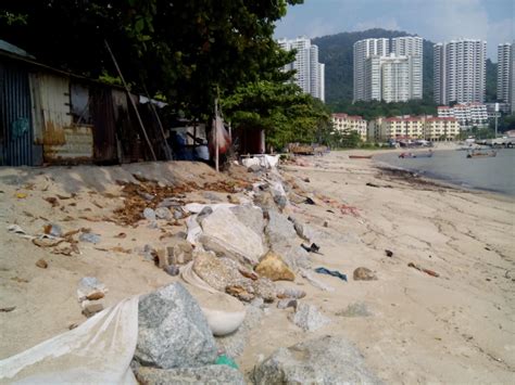 Coastal erosion in Tanjung Bungah - Sahabat Alam Malaysia