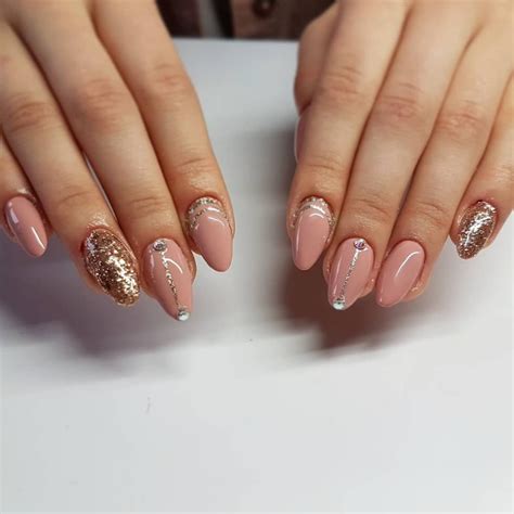 Unhas nude inspirações que são pura elegância