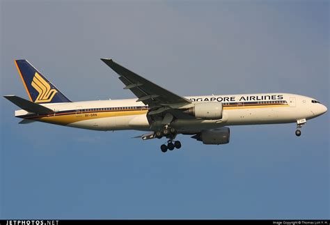 9V SRN Boeing 777 212 ER Singapore Airlines Thomas Loh Y H