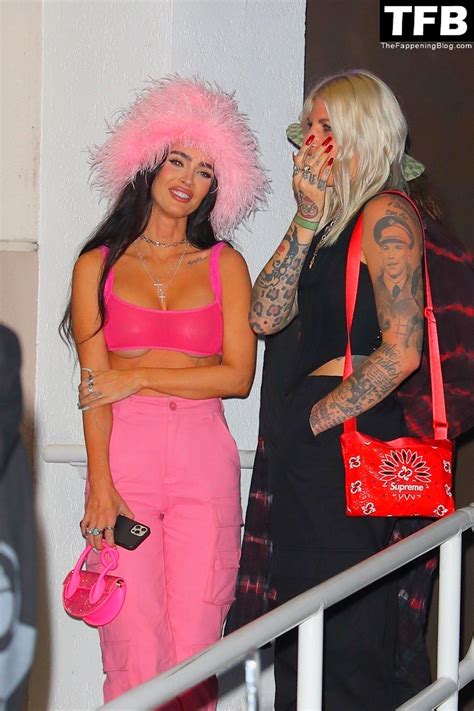 Braless Megan Fox Stuns In Pink While Partying In Miami 9 New Photos