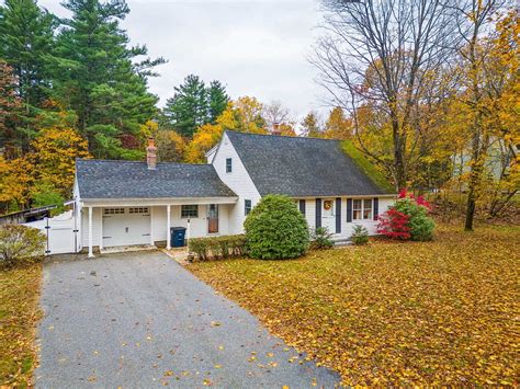 33 Ferry Rd, Nashua, NH 03064 - MLS 5069297 - Coldwell Banker