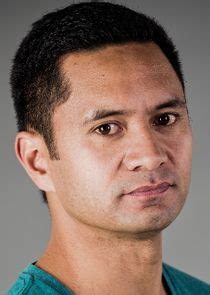 You Gotta Love Life Babe The Almighty Johnsons 1x04 TVmaze