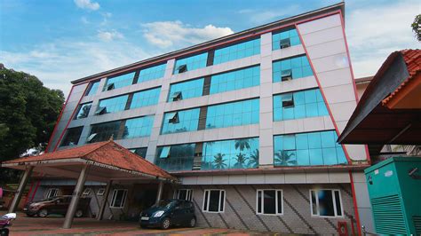 Sree Gokulam Sabari Luxury Hotel In Guruvayur Gokulam Hotels