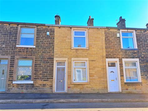 2 Bedroom Terraced House Nora Street Bb9 Property Search Strike