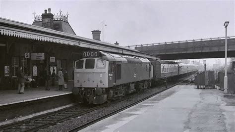 25201 At Wrexham On The Wirral Railway Circle Hundred Of W Flickr