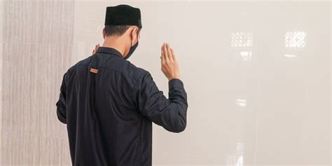 keistimewaan tarawih malam   ramadhan didoakan malaikat penyangga