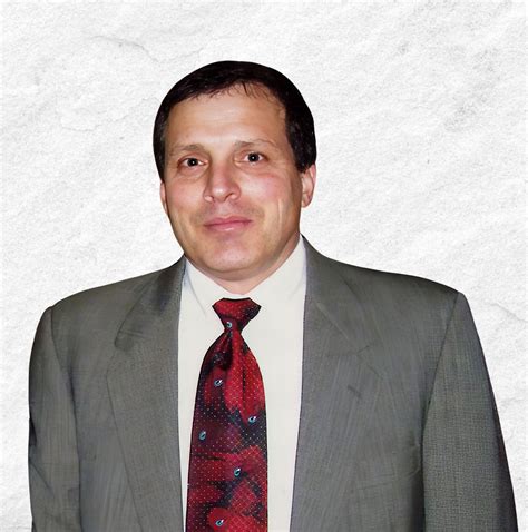 Why the hamilton's funeral was attended by thousands today 18