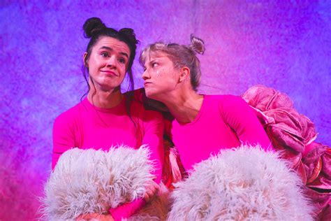 jak płakać w miejscach publicznych - Scena Reduta