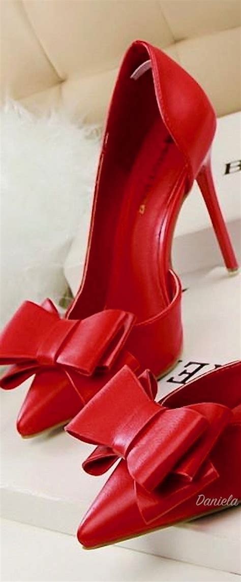 Pin By 💕 Reveuse💕 On ⭐️ Red Passion ⭐️ Heels Red High Heels Shoes