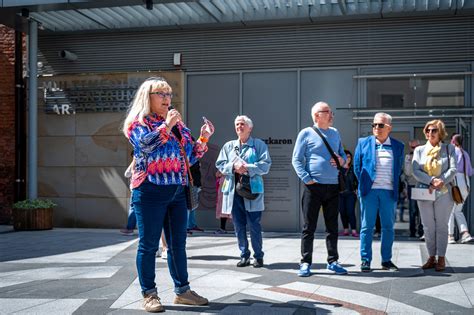 Spacer Szlakiem Detali Architektonicznych Tarnowa Tarn W Polski