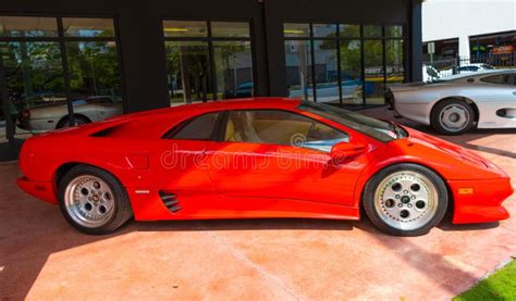 Miami Beach Florida Usa April Red Lamborghini Diablo