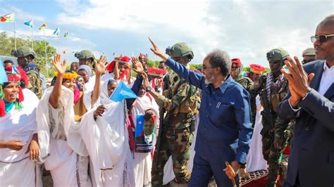 Maxaad Kala Socotaa Safarka Madaxweyne Xasan Sheekh Oo Ka Dagay