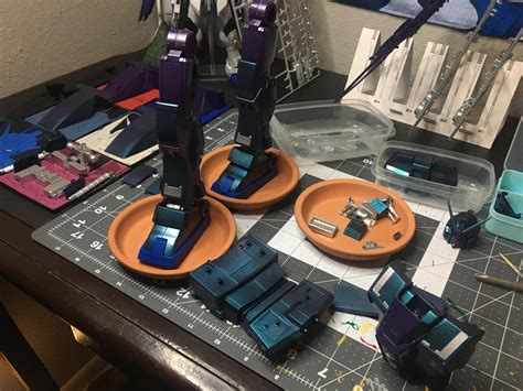 First time using color shift spray paint : r/Gunpla