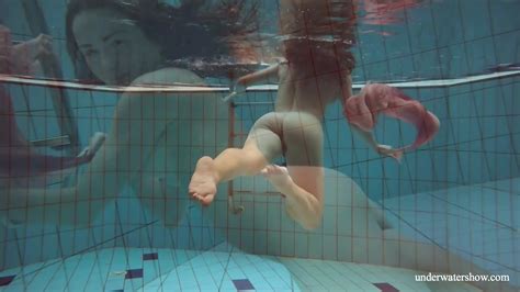 Polish Hot Shaped Deniska Swimming Nude