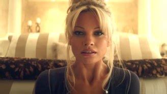 Pamela Anderson And Tommy Lees Stolen Sex Tape Hits The World Wide Web In The Pam And Tommy