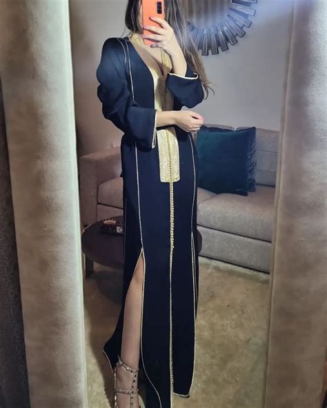 Atelier Aji On Instagram Retour En Stock Caftan Noir En Crepe Avec