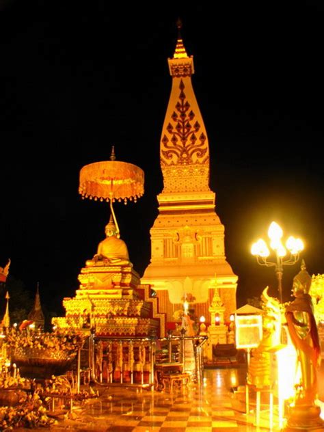 ตำนานพระธาตุพนม กับนาคราชผู้พิทักษ์แห่งเมืองบาดาล Pantip